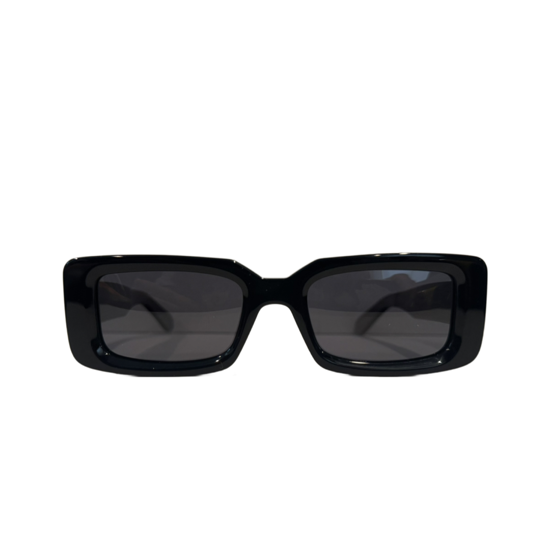 VINYL™ Blackout