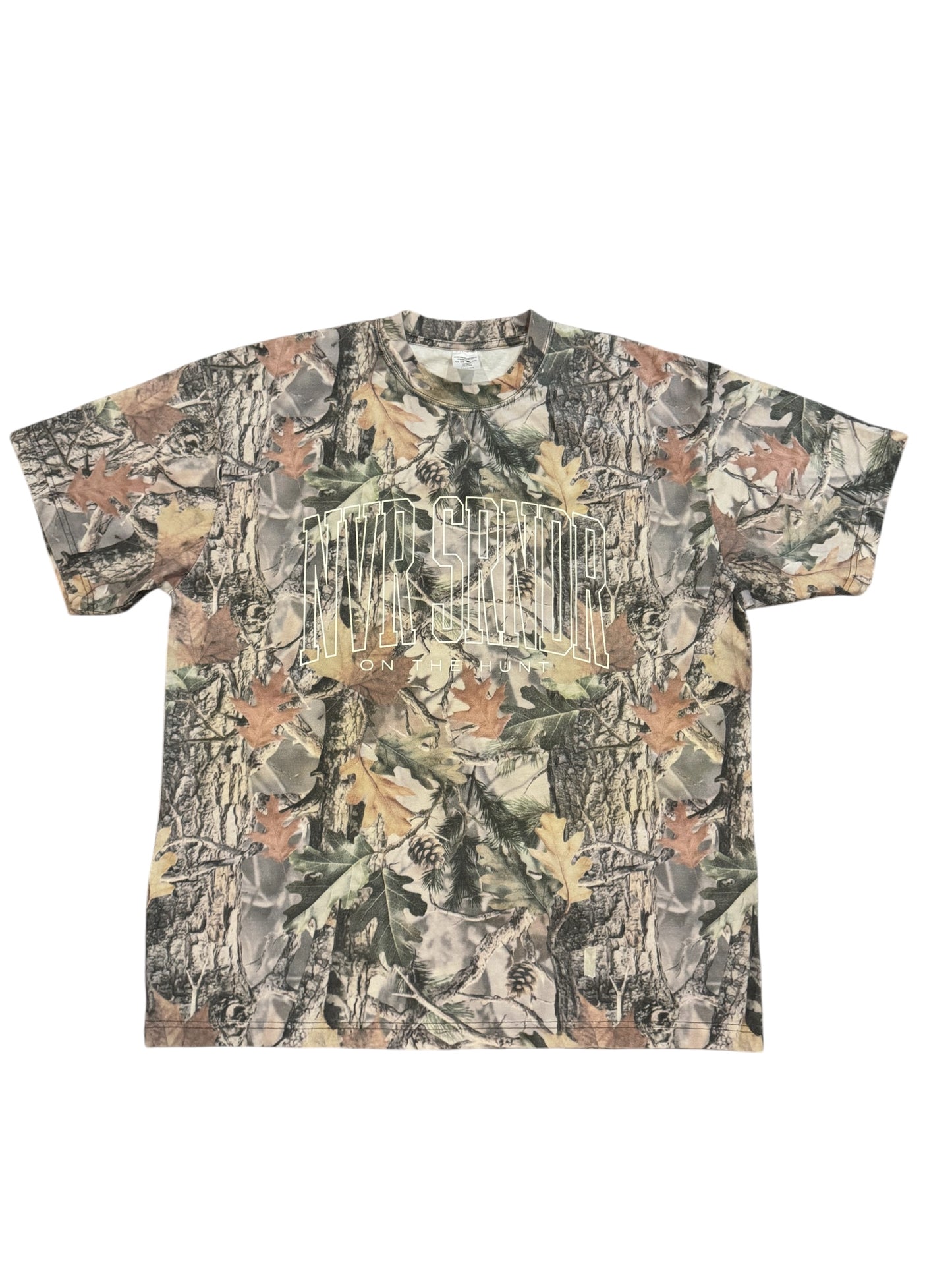 ON THE HUNT Tee